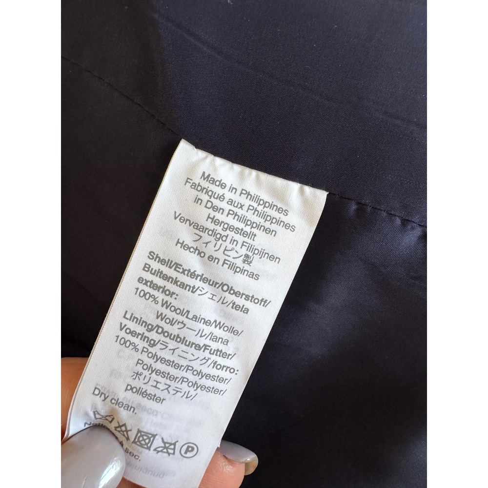 J.Crew Regent Blazer Moon British Wool Herringbone Navy Gold Button Sz 2 - Picture 9 of 9